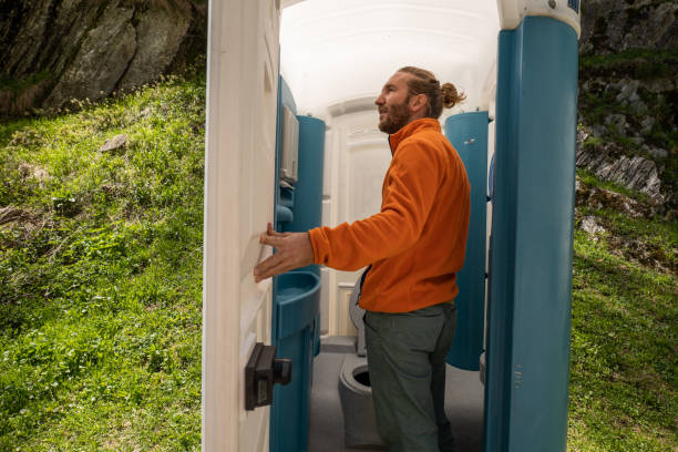 Sanitation services for porta potties in Watergate, FL