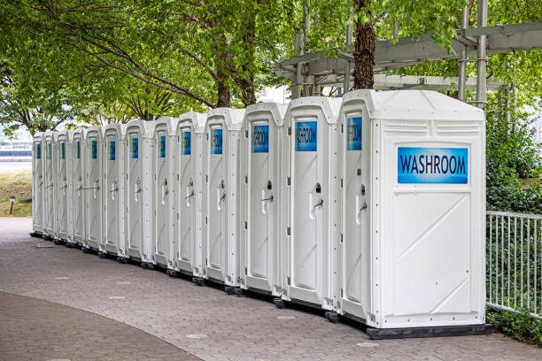 Best Wedding porta potty rental  in Watergate, FL