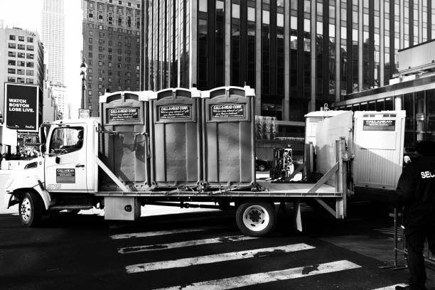 Best Portable restroom trailer rental  in Watergate, FL